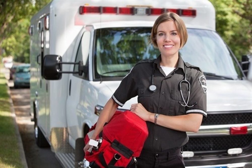 Being A Volunteer Emt Can Help You Decide Your Paramedic Career Path