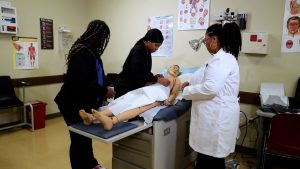 Image of Medical Assistant School in Baton Rouge: Requirements and Careers